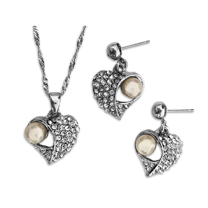 Komplet biżuterii serduszka z cyrkoniami i perełkami