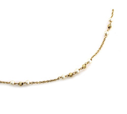 złoty naszyjnik z perłami