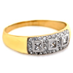 Złoty pierścionek 375 obrączka z białtmi kwadratowymi cyrkoniami białe złoto 9kt