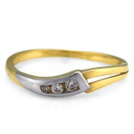 Złoty pierścionek 585 dwukolorowe złoto fala z białymi cyrkoniami na prezent