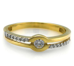 Złoty pierścionek z dwoma szynami 375 białe cyrkonie