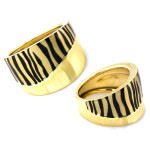 Złoty pierścionek 375 obrączka z emalią w formie zebry