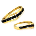 Złoty pierścionek 585 z czarnymi cyrkoniami elegancki damski