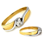 Złoty pierścionek 333 zaręczynowy białe złoto z cyrkonią