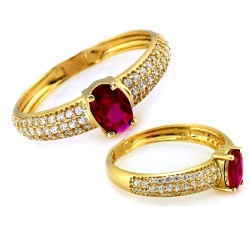 Złoty pierścionek z czerownym rubinem i cyrkoniami