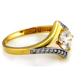 Złoty pierścionek 585 wysadzany cyrkoniami elegancki na zaręczyny