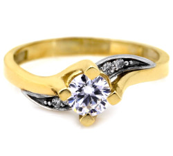 złoty pierścionek białe cyrkonie