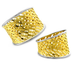 Modny ażurowy pierścionek ze złota