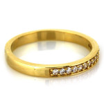 Złoty pierścionek 375 wąski obrączkowy z cyrkoniami