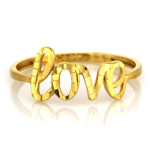 Złoty pierścionek 333 z napisem LOVE na co dzień