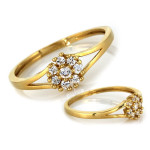 Piękny złoty pierścionek z subtelnym oczkiem z cyrkonii