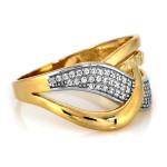 Efektowny pierścionek z dwukolorowego złota 585 przeplatany z cyrkoniami