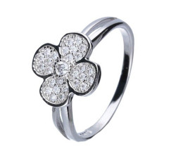srebrny pierścionek kwiatuszek z cyrkoniami