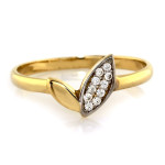 Delikatny złoty pierścionek 585 z cyrkoniami o modnym kształcie