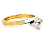 Złoty pierścionek 585 dwukolorowy z cyrkonią zaręczynowy wzór