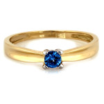 Delikatny złoty pierścionek 375 z akwamarynem niebieskim kamień na prezent