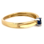 Delikatny złoty pierścionek 375 z akwamarynem niebieskim kamień na prezent