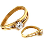 Złoty pierścionek 585 z cyrkonią na zaręczyny