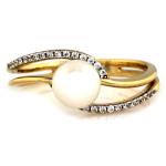 Złoty pierścionek 585 elegancki z dużą perłą i cyrkoniami