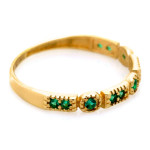 Złoty pierścionek 585 obrączkowy z zielonymi cyrkoniami delikatny