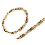 Złota bransoletka 375 z elementami splotu królewskiego