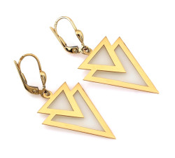 złote kolczyki wiszące trójkąty