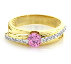 pierścionek z różową cyrkonią