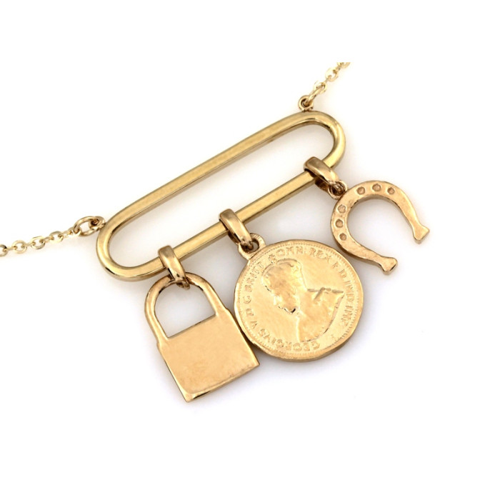Złoty naszyjnik z oryginalnym wisiorkiem podkowa moneta kłódka
