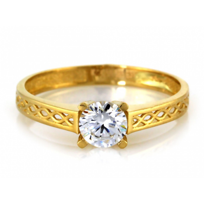 Złoty pierścionek 585 szeroki z cyrkonią i ażurową szyną elegancki nowoczesny wzór