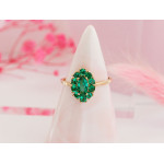 Złoty pierścionek 585 damski elegancki z zielonymi kamieniami