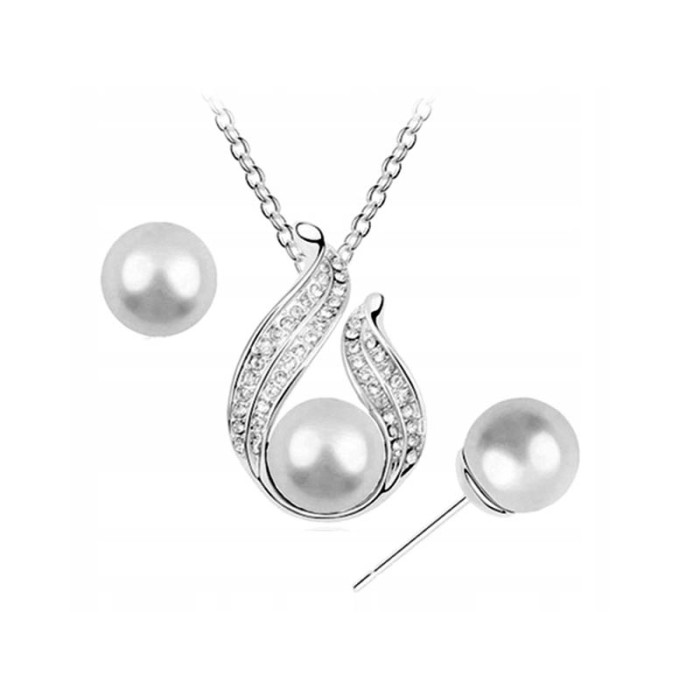 Srebrny komplet biżuterii nowoczesny wzór z perłą