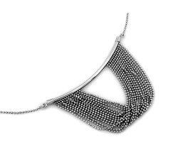 Naszyjnik srebrny z efektowną łańcuszkową ozdobą