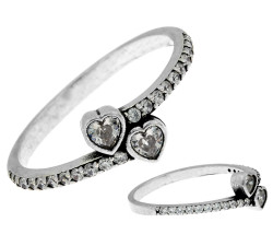 Delikatny srebrny pierścionek z cyrkoniami dwa serca