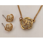 Komplet biżuterii w kształcie róży z kamieniem księżycowym