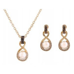 Komplet biżuterii eleganckie perły