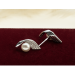 Eleganckie srebrne kolczyki 925 białe perły na sztyfcie