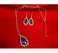 Komplet biżuterii z niebieskimi cyrkoniami
