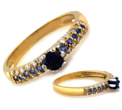 złoty pierścionek niebieski