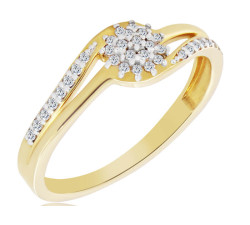 zaręczynowy pierścionek z diamentami