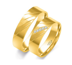 Nowoczesna obrączka ślubna złota 333 z diamentami i grawerowana