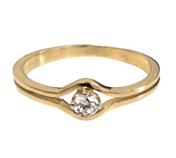 Złoty nowoczesny pierścionek 585 z cyrkonią 1,78g